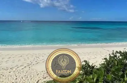 Villa - 6 Bedrooms - 6 Bathrooms for sale in La Vista 6 - La Vista - Al Ain Al Sokhna - Suez