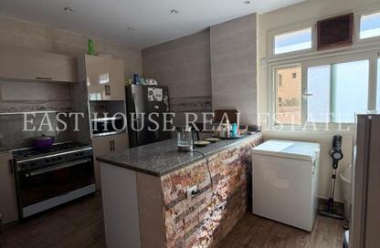 Apartment - 3 Bedrooms - 2 Bathrooms for sale in Al Narges - New Cairo City - Cairo