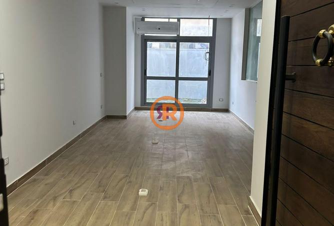 57490235 - الصورة الرئيسية للعقار