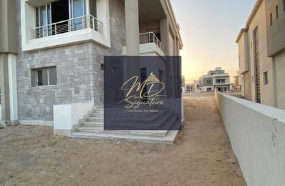 Villa - 5 Bedrooms - 6 Bathrooms for sale in Cairo Festival City - North Investors Area - New Cairo City - Cairo