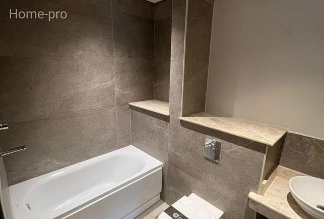 102899022 - Property Main Image