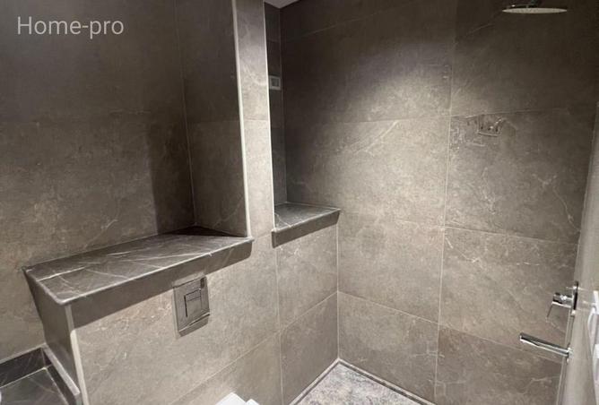 102899022 - Property Image 3