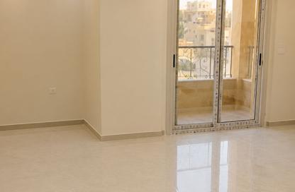 Apartment - 3 Bedrooms - 2 Bathrooms for rent in Mohamed Naguib Axis - Abou El Houl - New Cairo City - Cairo