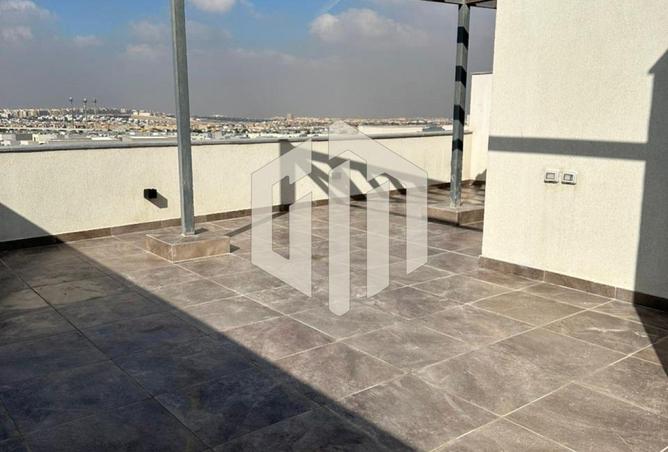 98822589 - Property Image 2