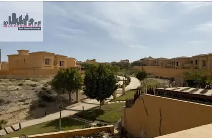 فيلا - 4 غرف نوم - 5 حمامات للبيع في رويال ميدوز - كمبوندات الشيخ زايد - الشيخ زايد - الجيزة