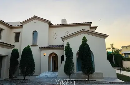 Villa - 4 Bedrooms - 4 Bathrooms for rent in Reyna - Uptown Cairo - Mokattam - Cairo