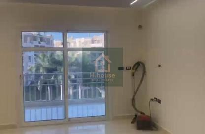 Apartment - 2 Bedrooms - 2 Bathrooms for rent in B7 - Madinaty - Cairo