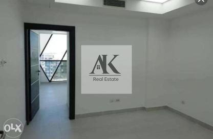 Office Space - Studio - 1 Bathroom for rent in Cairo Business Plaza - North Teseen St. - The 5th Settlement - New Cairo City - Cairo