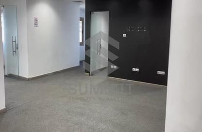 Office Space - 3 Bedrooms - 1 Bathroom for rent in V90 - North Teseen St. - The 5th Settlement - New Cairo City - Cairo