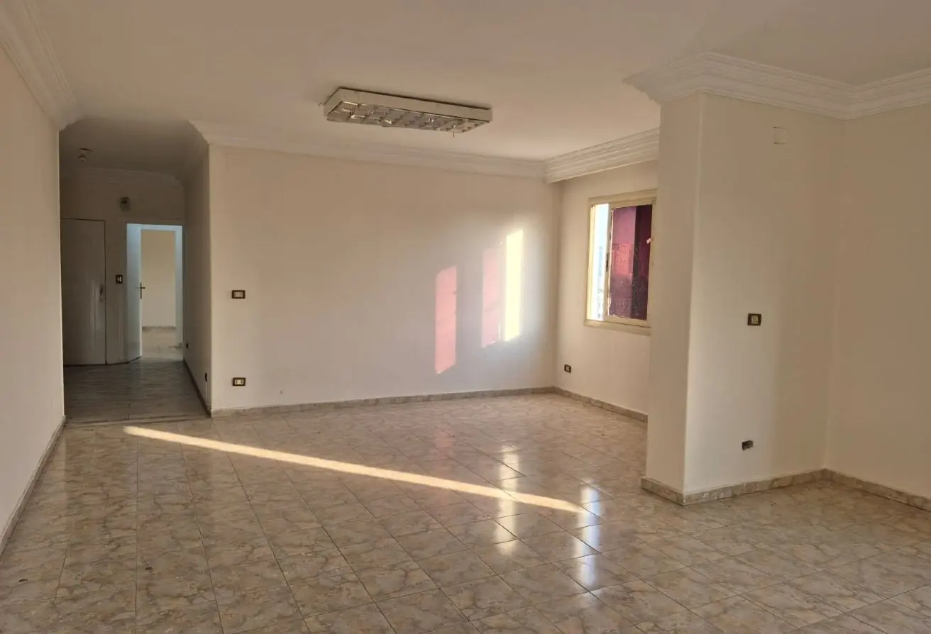 112161187 - Property Main Image