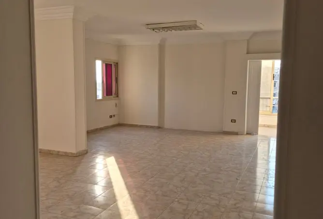 112161187 - Property Image 3