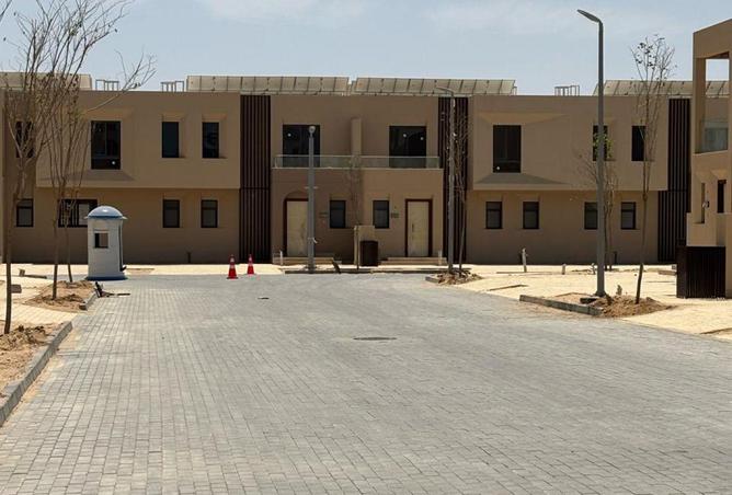 87033189 - صورة العقار 3