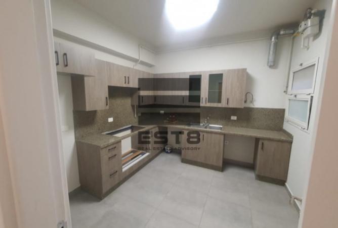 57242705 - Property Image 3