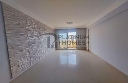 Apartment - 3 Bedrooms - 2 Bathrooms for sale in Kafr Abdo - Roushdy - Hay Sharq - Alexandria