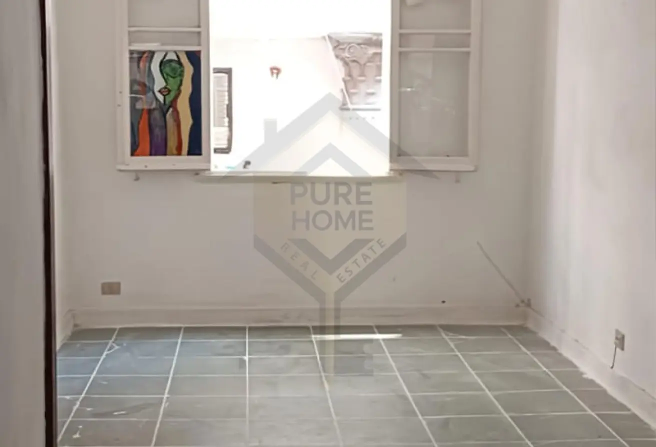 99802359 - Property Main Image