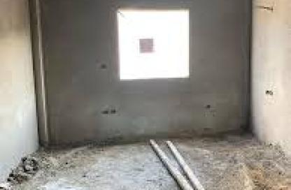 Apartment - 3 Bedrooms - 1 Bathroom for sale in Ezbat Al Shal - Al Mansoura - Al Daqahlya