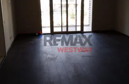 Apartment - 2 Bedrooms - 3 Bathrooms for rent in October Plaza - 6 October Compounds - 6 October City - Giza