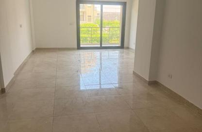 Apartment - 3 Bedrooms - 2 Bathrooms for rent in Villa Square - Fifth Square - The 5th Settlement - New Cairo City - Cairo