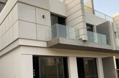 منزل مزدوج - 4 غرف نوم - 5 حمامات للبيع في باتيو الزهراء - كمبوندات الشيخ زايد - الشيخ زايد - الجيزة