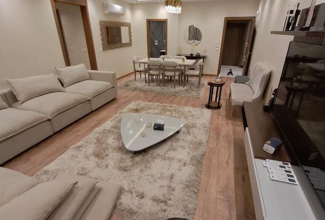 67732969 - Property Main Image