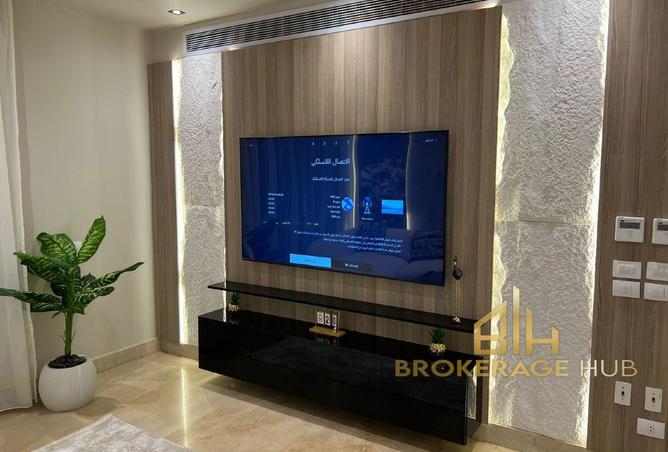 81312814 - Property Image 2
