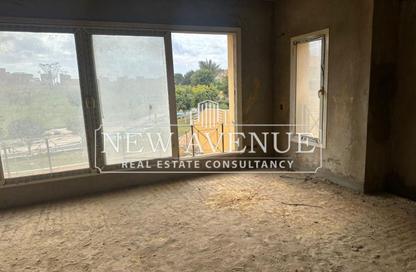 Villa - 6 Bedrooms - 6 Bathrooms for sale in Royal Meadows - Sheikh Zayed Compounds - Sheikh Zayed City - Giza