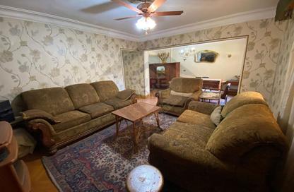 Apartment - 3 Bedrooms - 2 Bathrooms for rent in Winget st. - Bolkly - Hay Sharq - Alexandria