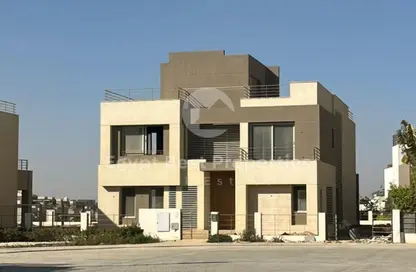Villa - 5 Bedrooms - 6 Bathrooms for sale in Al Maqsad - New Capital Compounds - New Capital City - Cairo