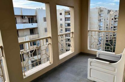 Apartment - 3 Bedrooms - 2 Bathrooms for sale in Baron School Street - Al Hadaba Al Wosta - Mokattam - Cairo