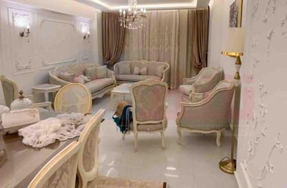 Apartment - 3 Bedrooms - 1 Bathroom for sale in Mekhael Abadeir St. - Roushdy - Hay Sharq - Alexandria