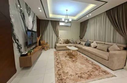 شقة - 3 غرف نوم - 4 حمامات للبيع في شارع شهاب - المهندسين - الجيزة