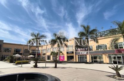 Retail - Studio - 2 Bathrooms for rent in Arkan Plaza - 26th of July Corridor - Sheikh Zayed City - Giza