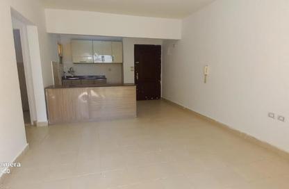 Apartment - 2 Bedrooms - 1 Bathroom for rent in Al Mostakbal - 12th District - Sheikh Zayed City - Giza