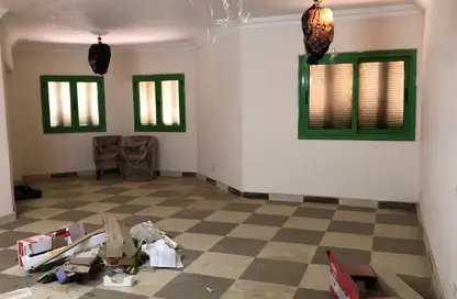 Apartment - 3 Bedrooms - 2 Bathrooms for rent in Al Gezira St. - South Investors Area - New Cairo City - Cairo