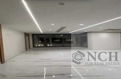 Apartment - 3 Bedrooms - 3 Bathrooms for sale in Eastown - 5th Settlement Compounds - The 5th Settlement - New Cairo City - Cairo