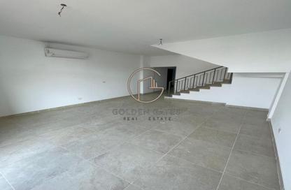 Penthouse - 3 Bedrooms - 4 Bathrooms for rent in Moon Residences - Fifth Square - The 5th Settlement - New Cairo City - Cairo