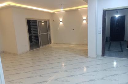 Apartment - 3 Bedrooms - 2 Bathrooms for rent in Al Khamayel city - Sheikh Zayed Compounds - Sheikh Zayed City - Giza