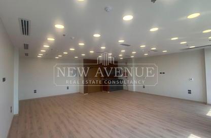 Office Space - Studio - 1 for rent in District 5 - 5th Settlement Compounds - The 5th Settlement - New Cairo City - Cairo