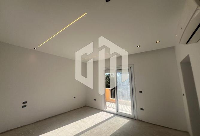 67732483 - Property Main Image