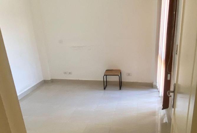 77331844 - Property Image 3