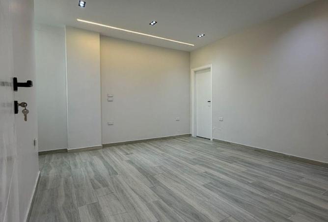 63381942 - Property Image 3