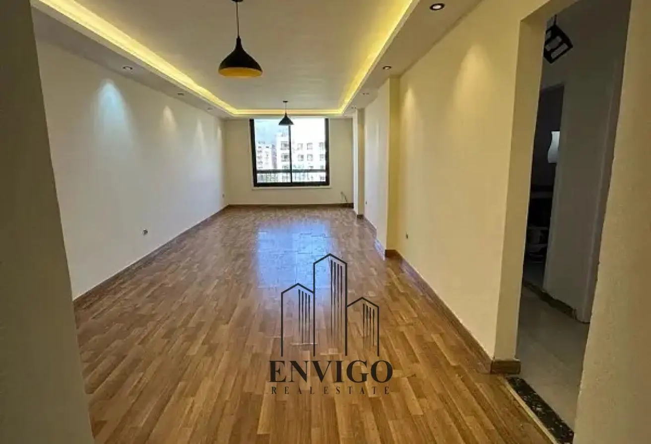 8708880 - Property Main Image