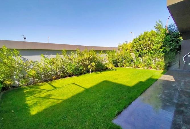 65916806 - Property Main Image