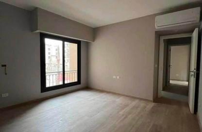 شقة - 4 - 4 للبيع في فيلدج ويست - كمبوندات الشيخ زايد - الشيخ زايد - الجيزة