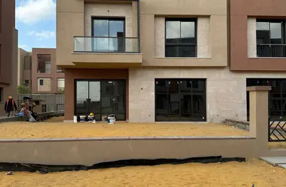 تاون هاوس - 3 غرف نوم - 4 حمامات للبيع في ديستريكت 5 - كمبوندات التجمع الخامس - التجمع الخامس - مدينة القاهرة الجديدة - القاهرة