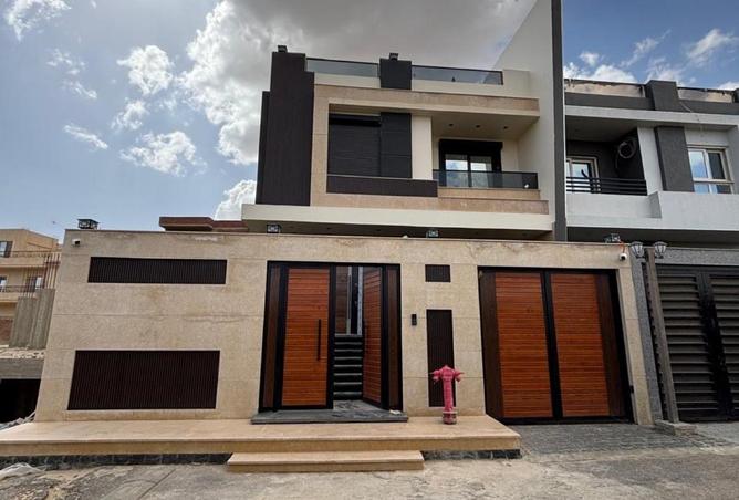 104601075 - Property Main Image