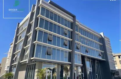 Office Space - 4 Bedrooms - 1 Bathroom for rent in Azad - 5th Settlement Compounds - The 5th Settlement - New Cairo City - Cairo