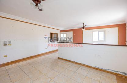 Apartment - 3 - 2 for sale in Al Fath St. - Fleming - Hay Sharq - Alexandria