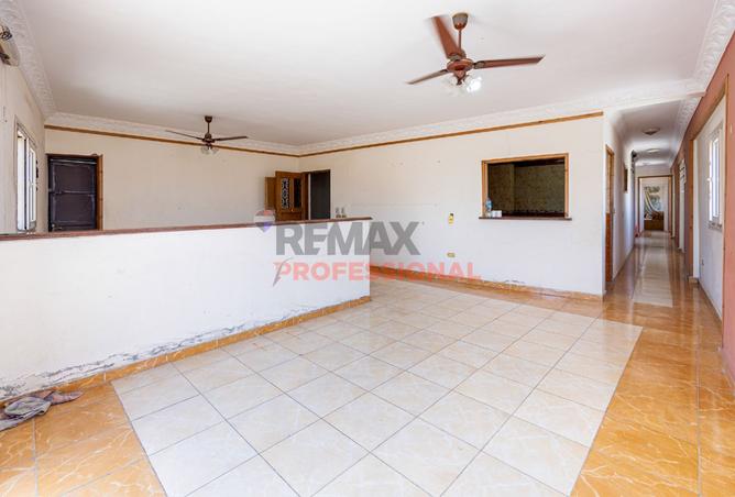 107965412 - Property Image 3