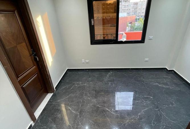 89250294 - Property Image 3